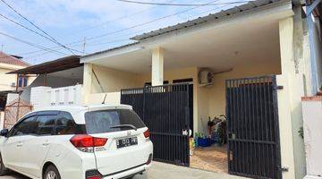 Gambar 1 Rumah 1½ lantai dijual murah sudah renovasi di harapan indah bekasi