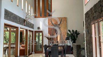 Gambar 1 Dijual Modern Tropical Contemporer House Di Dago Resor Bandung