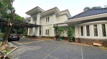 Gambar 2 Dijual Rumah Mewah Dengan Halaman Luas di Kebayoran Baru