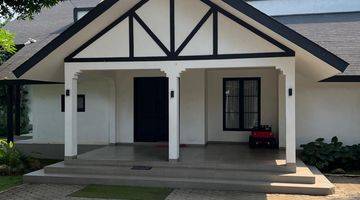 Gambar 4 Dijual Rumah Asri Halaman Luas di Menjangan Pondok Ranji