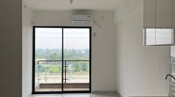 Gambar 5 Dijual Cepat Sky House 2 Kamar Tidur Semi Furnished