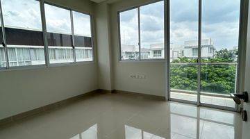 Gambar 4 Dijual Rainbow Spring Condovillas 2 BR baru