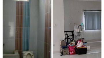 Gambar 4 Rumah 2 Lantai Bagus Semi Furnished SHM di Karawaci, Tangerang