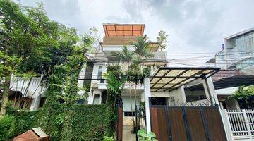 Gambar 2 Rumah Modern 3 Lantai Lokasi Super Strategis Pondok Indah