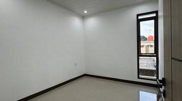 Gambar 2 Rumah Baru Bergaya Minimalis Hanya 600 Meter Ke Pintu Tol Brigif