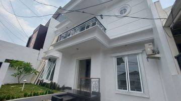 Gambar 2 Rumah Modern 2 Lantai di Kawasan Strategis Bintaro