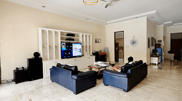 Gambar 4 Rumah Kontrakan Bagus Semi Furnished di Kemang, Jakarta Selatan