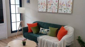 ruang tamu rumah full furnished di jingganagara