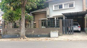 Gambar 1 Dijual rumah Hoek 2 lantai di komplek 2 menit Pemkot cimahi