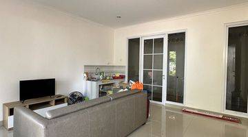 Gambar 1 Dijual Cepat Cluster Latigo Village , Gading Serpong