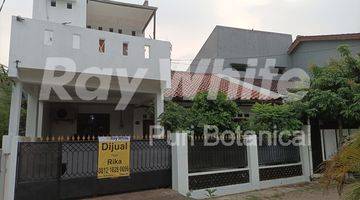 Gambar 1 Dijual Rumah 2 Lantai, Rapi Terawat, Luas Tanah 140 M2 di Ciledug Tangerang