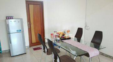 Gambar 4 Apartemen Puncak Marina