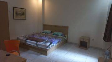 Gambar 2 Rumah 2 Lantai Bagus Furnished di Serpong Utara, Tangerang Selatan