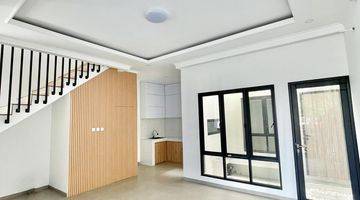 Gambar 1 Rumah Scandinavian Baru Semi Furnished SHM di Ciganjur