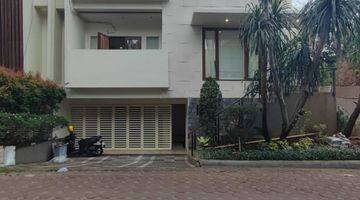 Gambar 1 Rumah Kontrakan 2 Lantai Bagus Furnished SHM Kemang Jakarta Selatan