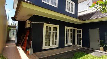 Gambar 3 Dijual rumah bagus dengan furnish Cluster Windsor kota wisata