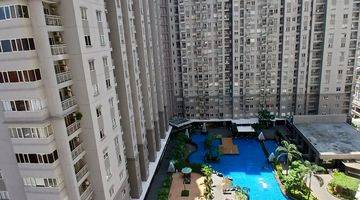 Gambar 4 Apartment Royal Medterania 3 BR Furnished