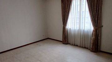 Gambar 1 Disewa Apartemen Royal Mediterania 3 BR Unfurnished