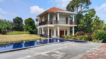 Gambar 3 Dijual Villa Exclusive 3085 M2,shm+kolam Renang, Megamendung, Bogor