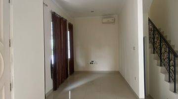 Gambar 1  Rumah Unfurnished Bagus di Green Lake City