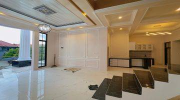 Gambar 5 Rumah 3 Lantai Semi Furnished Baru Di Jalan Kumala, Makassar