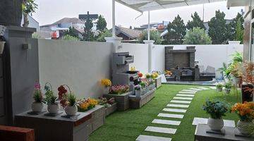 Gambar 4 Rumah Lux Modern Semi Frunish 3lantai di Singgasana Pradana Bdg