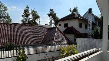 Gambar 3  Rumah Semi Furnished Bagus di Parahyangan Permai, Geger Kalong