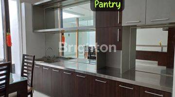 Gambar 4 RUMAH SEMI FURNISHED LUAS TERAWAT DI HUNIAN BERKELAS RAFFLES HILLS CIBUBUR, JAKARTA TIMUR