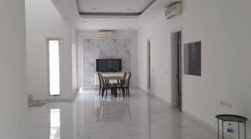 Gambar 3 Dijual Cepat Rumah Mewah Cluster Grisea The Springs Gading Serpong