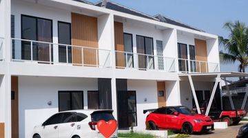 tampak depan rumah dijual serpong strategis dekat