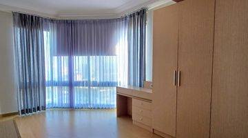 Gambar 3  Apartemen Taman Anggrek 2 BR Furnished Bagus Baru Renovasi