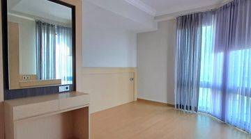 Gambar 2  Apartemen Taman Anggrek 2 BR Furnished Bagus Baru Renovasi