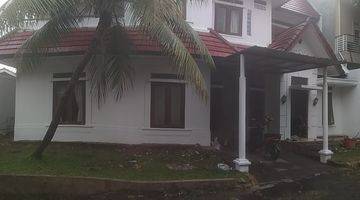 Gambar 5 Rumah 2 Lantai Puri Laras 1, Ciputat. Luas Kamar Banyak