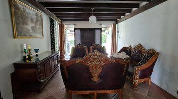 Gambar 1 Villa Bagus Full Furnished di Lembang Villa Istana Bunga