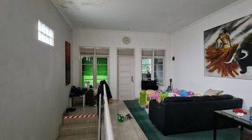 Gambar 4 Rumah Lux Semi Furnished Sayap Dago Bandung Utara