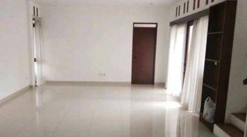 Gambar 4 Rumah Lux Baru Semi Furnished di Sukaluyu Bandung Kota