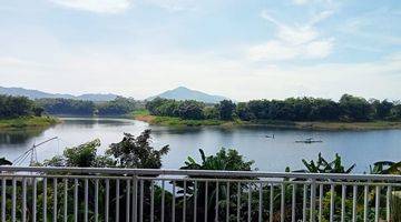 Gambar 1 Dijual Rumah KBP 3 Lantai Bagus View Danau 7M nego keras