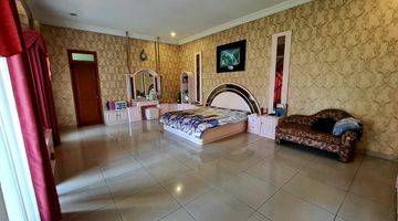 Gambar 5 Rumah Bagus Semi Furnished di Taman Sakura Indah, Bandung