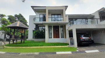 Gambar 1 Rumah Modern Hook Di Kebayoran Essence Bintaro Tangerang Selatan