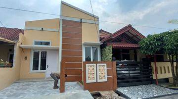 tampak depan rumah dijual cash/kpr full renov