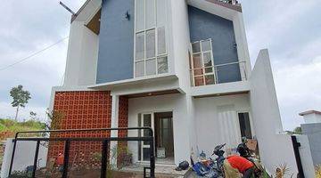 Gambar 3 Modern Villa Batu 3 Lantai With Jakuzi Rooftop Siap Sewa Kelola