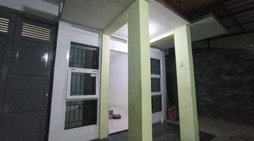 Gambar 5 Rumah tengah kota di Moh Toha kamar tidur 4 murah