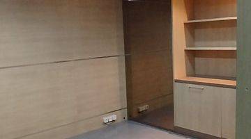 Gambar 1 Disewakan ruangan kantor/office space for rent di Tomang Raya