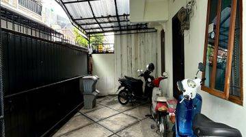 Gambar 5 Rumah Kos di Tebet Timur 11 Kamar Akses 1 Mobil, Carport 6 Mobil