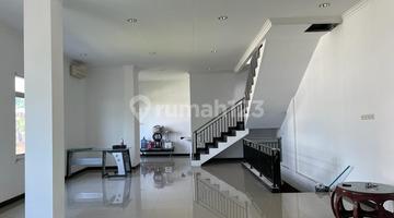 garasi/carport jual ruko strategis ngalian 3