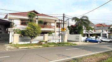 Gambar 3 BEST PRICE TEBET - JALAN BESAR LT 435 M2 Rumah