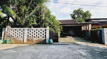 Gambar 1 Rumah Second Murah Luas Di Kadipiro Solo