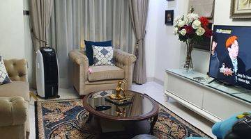 ruang keluarga rumah di premier pavilion kalideres,