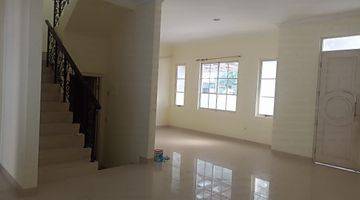 ruang tamu termurah rumah green lake cluster