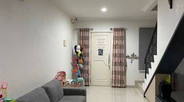 Gambar 2 Rumah di green lake cluster west Europe 4x15m2 furnished Selatan